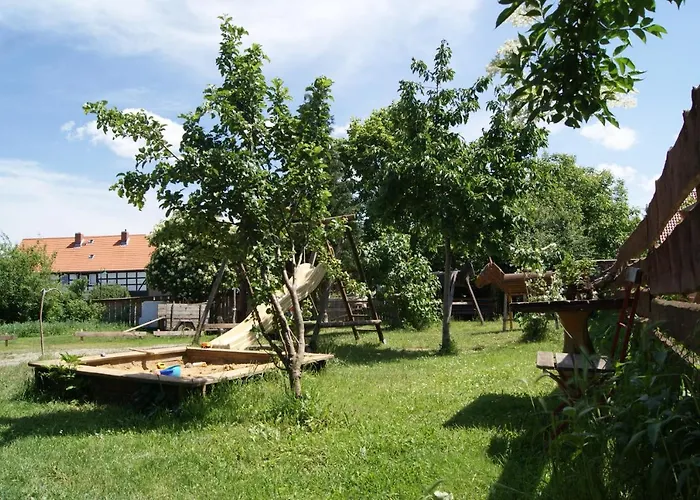 Bauernhof Lisa Offenstall Und Taubenschlag Wienrode